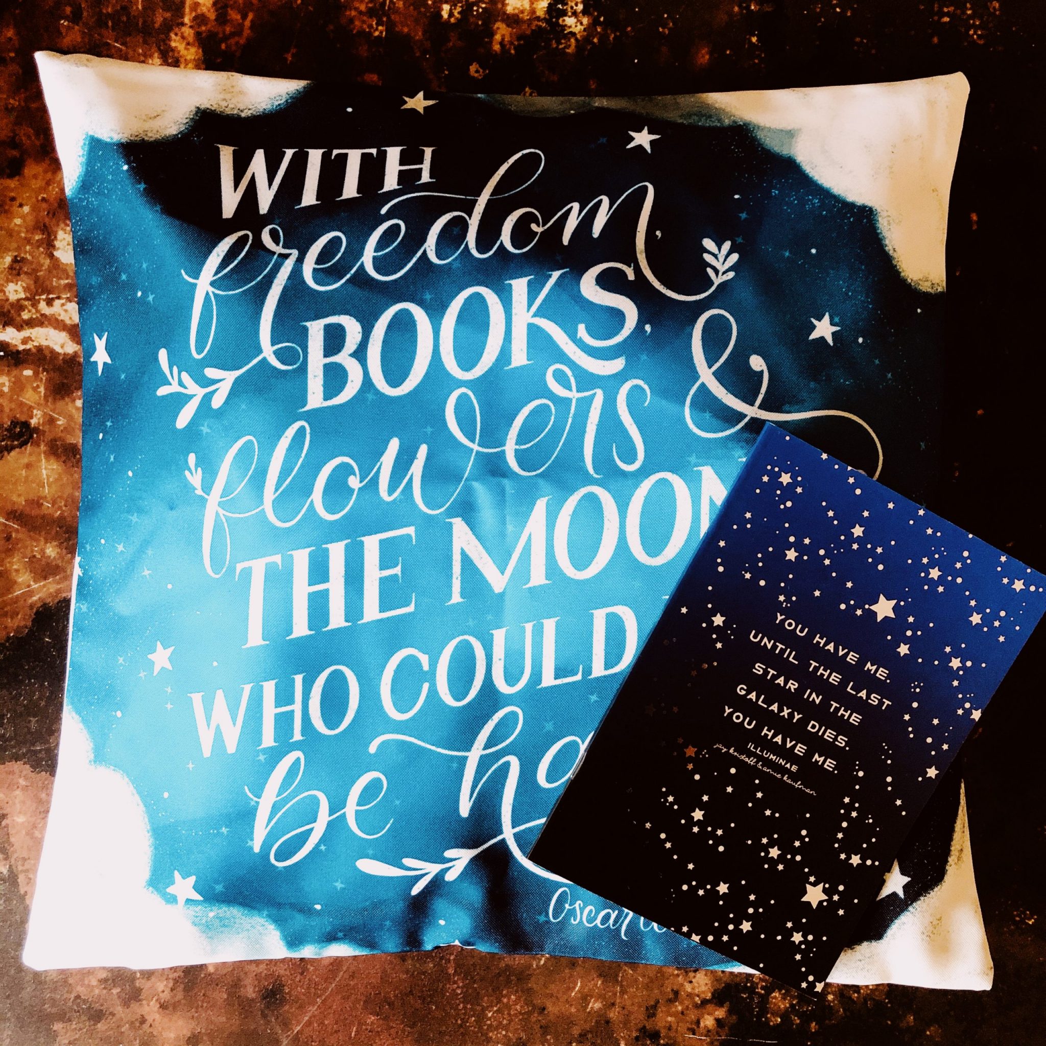 unboxing january’s fairyloot book box